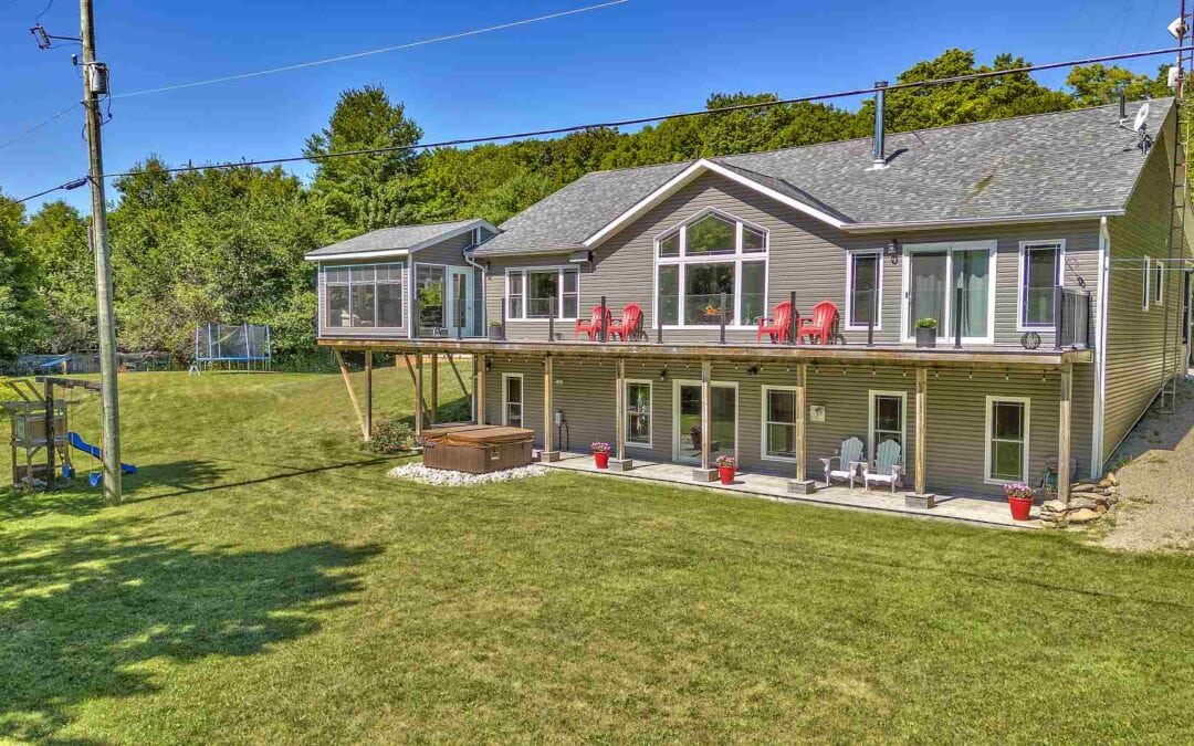 Otter Lake Oasis – AirBnB